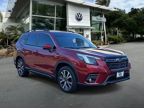 Used 2022 Subaru Forester Limited w/ Popular Package #2 AWD/4WD image 3