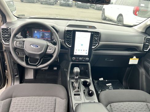 New 2025 Ford Ranger XLT w/ FX4 Off-Road Package image 23
