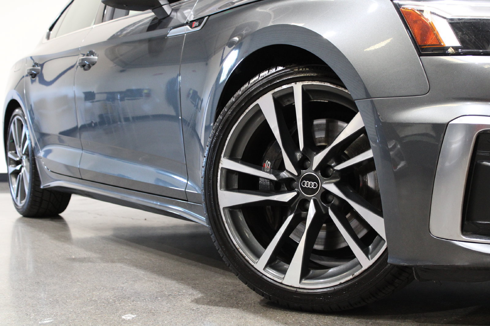 Used 2023 Audi S5 Premium Plus w/ Premium Plus Package AWD/4WD image 3