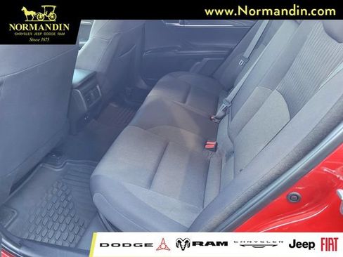 Used 2025 Toyota Camry LE FWD image 18