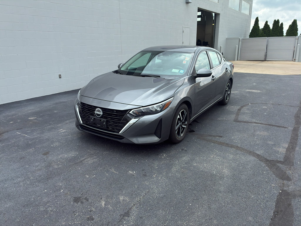 Used 2024 Nissan Sentra SV FWD image 3