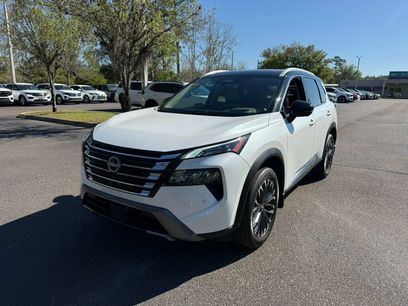 Used 2025 Nissan Rogue SL w/ Tech Package