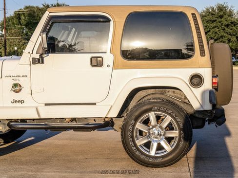 Used 2000 Jeep Wrangler Sahara AWD/4WD image 5