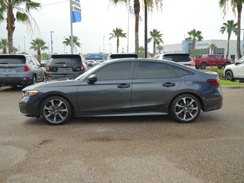 Used 2025 Honda Civic Sport Touring image 8
