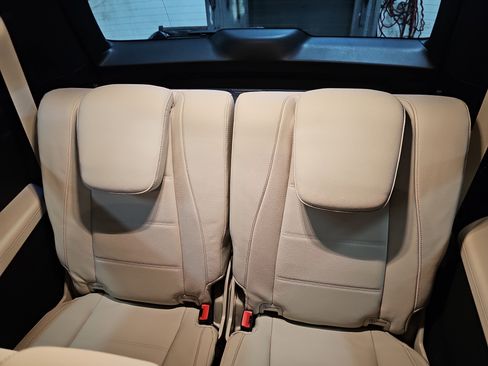 New 2026 Mercedes-Benz GLS 450 4MATIC image 13