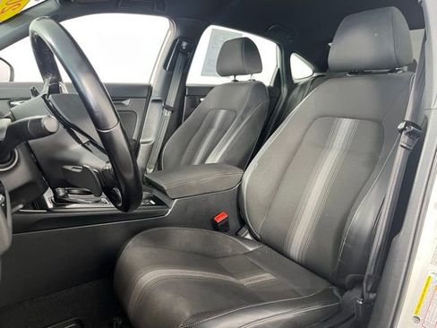 Used 2023 Honda Civic Sport image 17