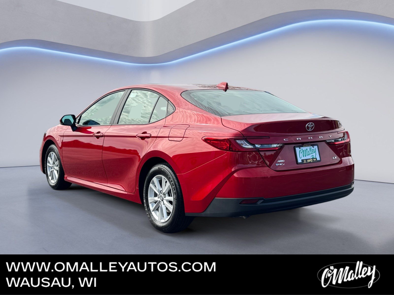 Used 2025 Toyota Camry LE w/ Convenience Package AWD/4WD image 3
