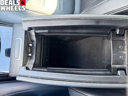 Used 2020 Mercedes-Benz CLA 250 4MATIC image 25