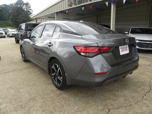 Used 2024 Nissan Sentra SV w/ All-Weather Package FWD image 7