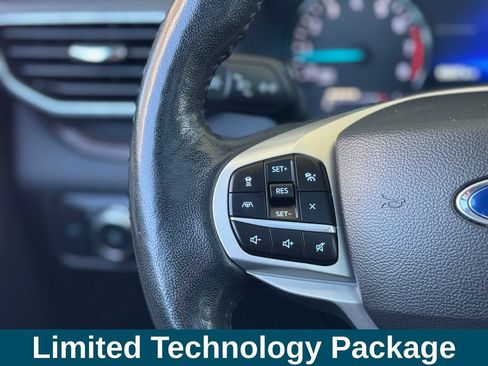 Used 2022 Ford Explorer Limited w/ Limited Technology Package AWD/4WD image 10