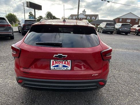 New 2026 Chevrolet Trax RS w/ Driver Confidence Package FWD image 9