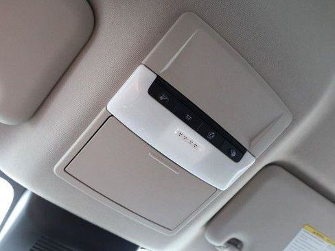 Used 2024 Nissan Sentra SV FWD image 16