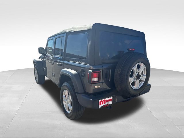Used 2022 Jeep Wrangler Unlimited Sport AWD/4WD image 3