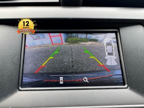 Used 2017 Ford Fusion SE image 29