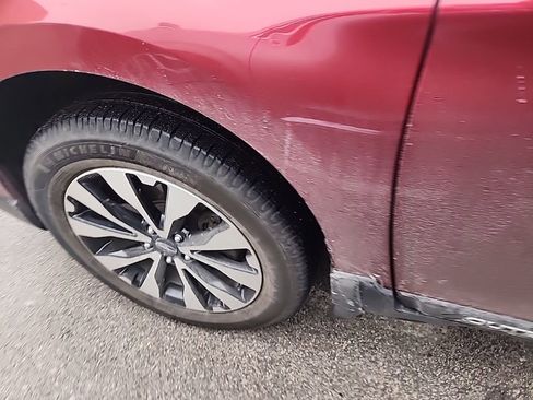 Used 2015 Subaru Outback 2.5i Limited w/ Popular Package #4 image 9