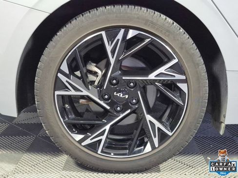 Used 2025 Kia K5 GT-Line w/ GT-Line Premium Package AWD/4WD image 28