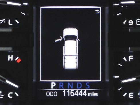 Used 2018 Toyota Tundra SR5 w/ TRD Off Road Package image 18