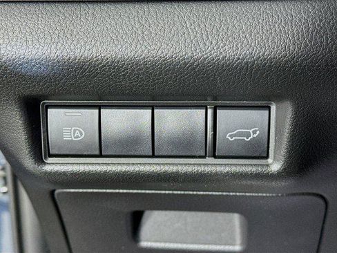 Certified 2025 Toyota Grand Highlander AWD image 10