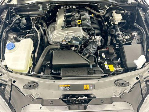 Used 2025 MAZDA MX-5 Miata RF Grand Touring w/ Weather Package RWD image 23