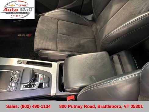 Used 2018 Audi SQ5 Premium Plus w/ Navigation Package image 28