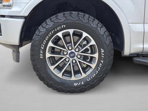 Used 2018 Ford F150 XLT w/ Equipment Group 302A Luxury AWD/4WD image 23