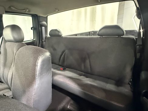 Used 1999 Chevrolet Silverado 2500 2WD Extended Cab w/ Exterior Appearance Pkg image 31