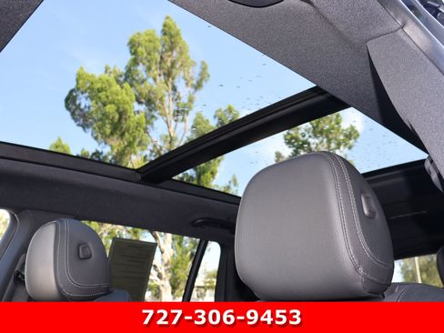 Certified 2025 Mercedes-Benz GLS 450 4MATIC image 5