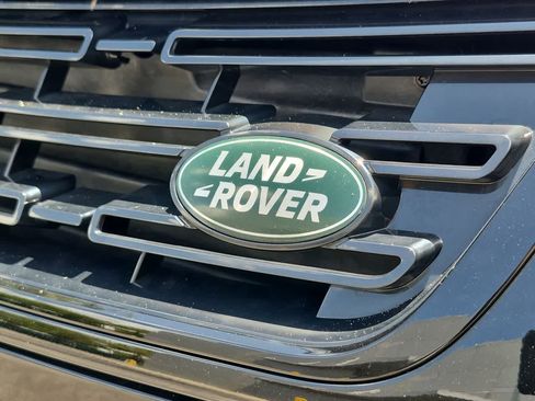 Certified 2026 Land Rover Range Rover Evoque Dynamic SE AWD/4WD image 12