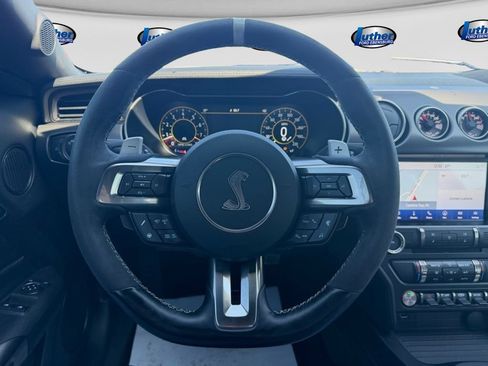 Used 2022 Ford Mustang Shelby GT500 w/ Technology Package RWD image 20