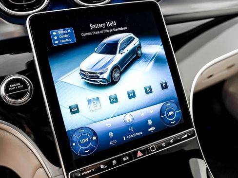 Certified 2025 Mercedes-Benz GLC 350e 4MATIC image 22