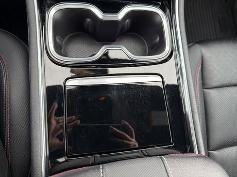 Used 2024 Chevrolet Traverse RS w/ LPO, Floor Liner Package image 34