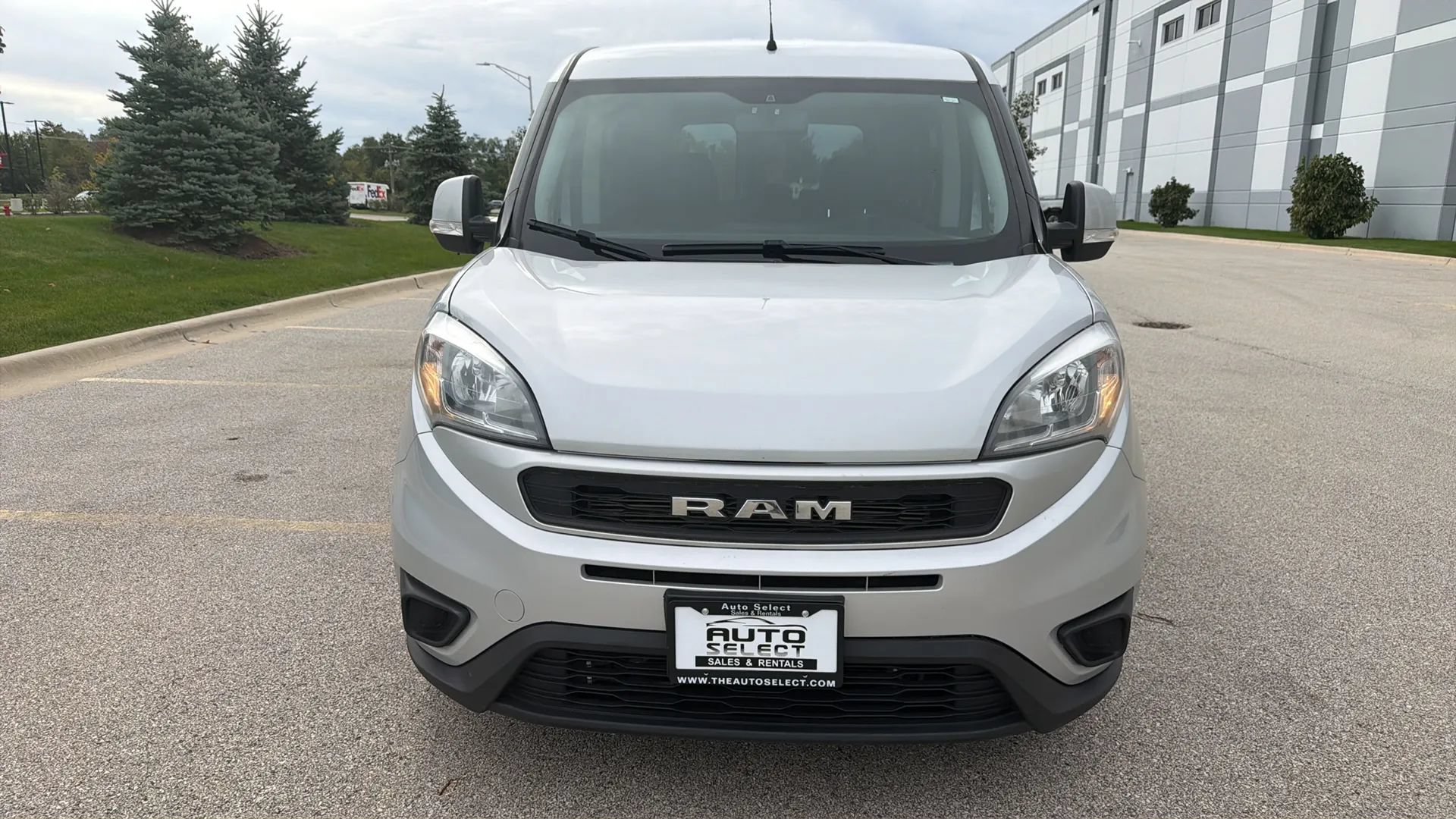 Used 2021 RAM ProMaster City SLT FWD image 2