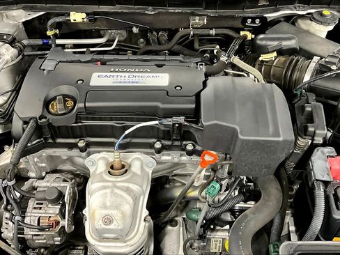 Used 2013 Honda Accord LX image 31