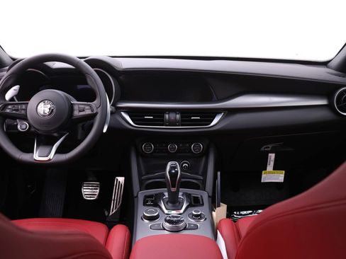 New 2026 Alfa Romeo Stelvio Sprint AWD/4WD image 8