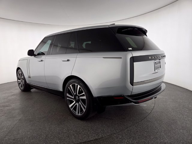 Certified 2023 Land Rover Range Rover SE AWD/4WD image 16