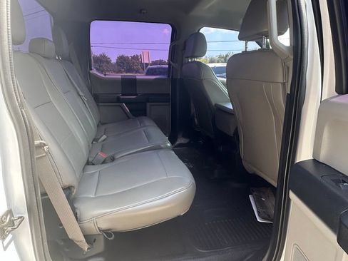 Used 2019 Ford F250 XL w/ Power Equipment Group AWD/4WD image 7