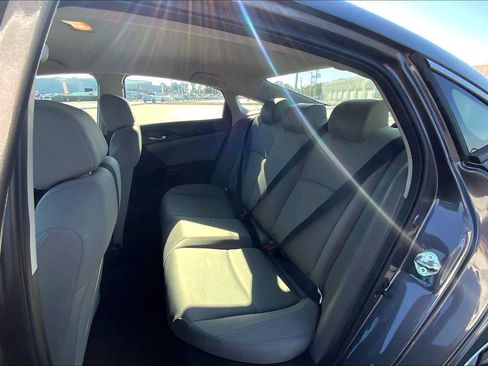 Used 2020 Honda Civic LX image 19