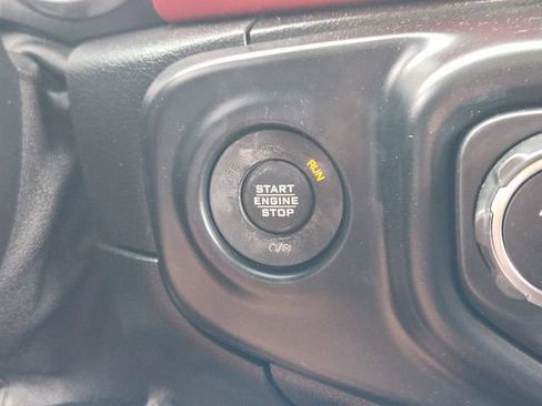 Used 2019 Jeep Wrangler Unlimited Rubicon AWD/4WD image 8