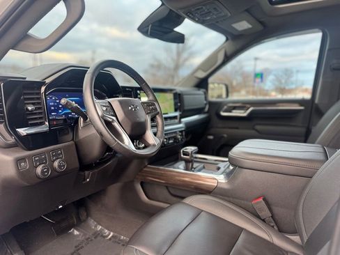 Used 2024 Chevrolet Silverado 1500 RST w/ True North Edition Plus AWD/4WD image 14