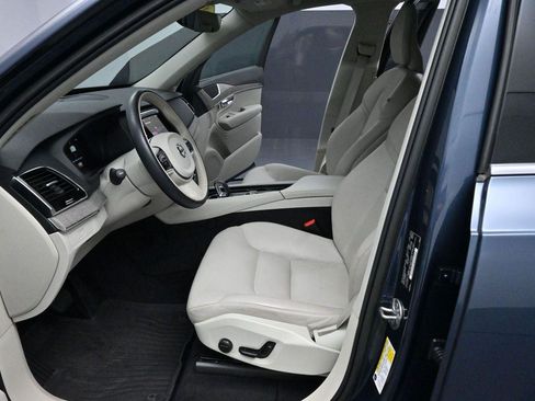 Used 2023 Volvo XC90 B6 Plus w/ Protection Package Premier AWD/4WD image 14