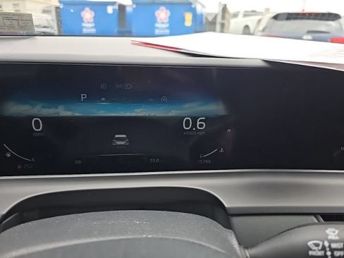 Used 2025 Kia Seltos EX w/ EX Sunroof Package AWD/4WD image 12