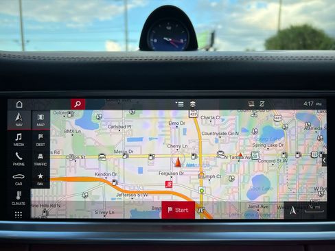 Used 2018 Porsche Panamera 4S image 37