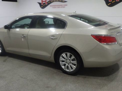 Used 2013 Buick LaCrosse Leather FWD image 2