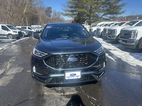 Used 2023 Ford Edge ST w/ Equipment Group 401A image 2