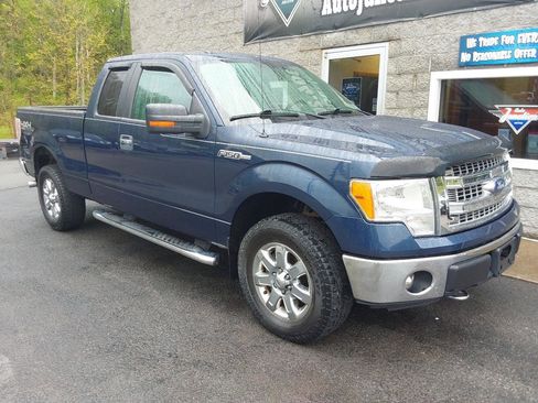 Used 2014 Ford F150 XLT w/ Equipment Group 302A Luxury AWD/4WD image 2