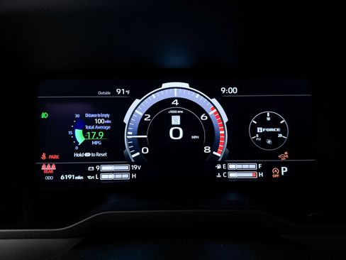 Used 2026 Toyota Tundra Limited AWD/4WD image 36