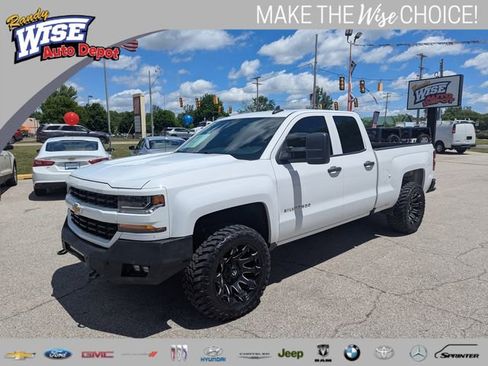 Used 2018 Chevrolet Silverado 1500 Custom w/ Custom Value Package AWD/4WD image 7