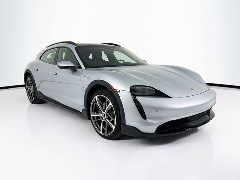 Used 2023 Porsche Taycan 4 Cross Turismo AWD/4WD image 9
