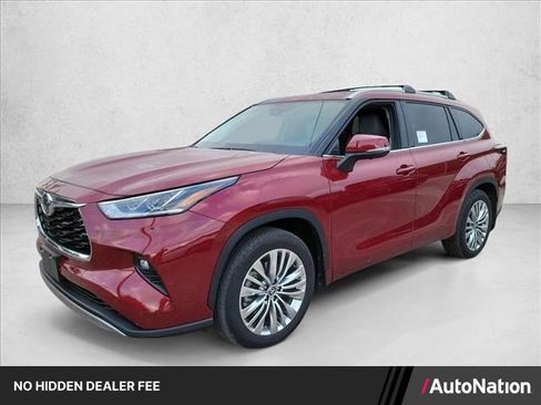 Used 2026 Toyota Highlander Platinum AWD/4WD image 1