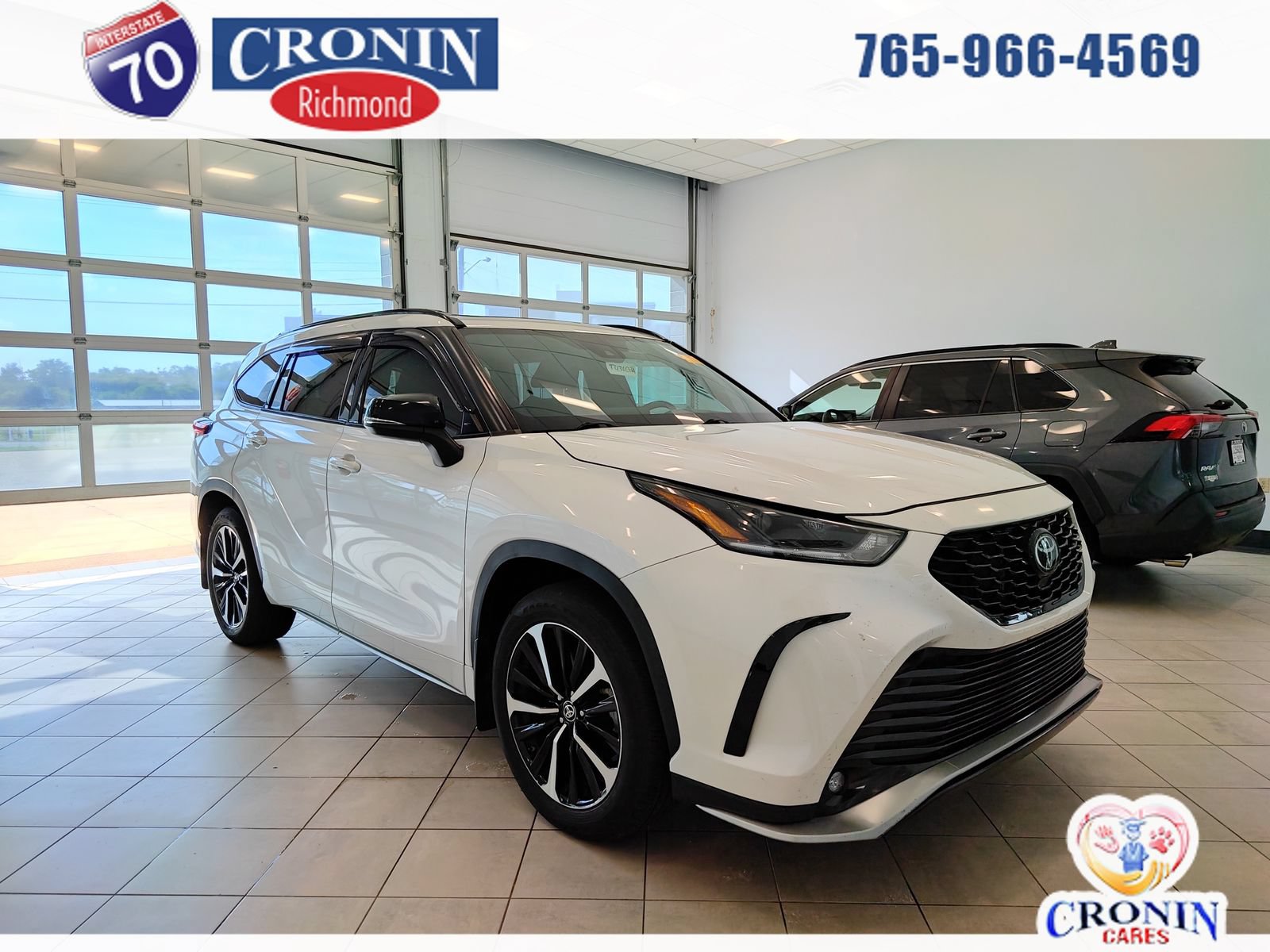 Used 2021 Toyota Highlander XSE AWD/4WD image 1